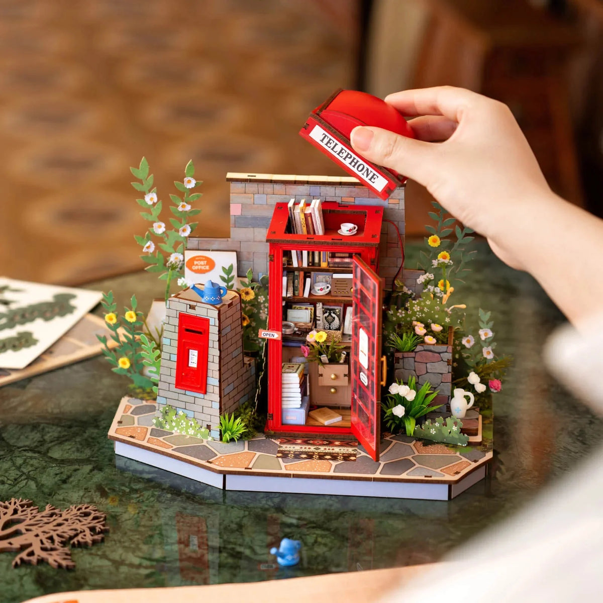 Blossom Booth Book Nook - lift-off roof
