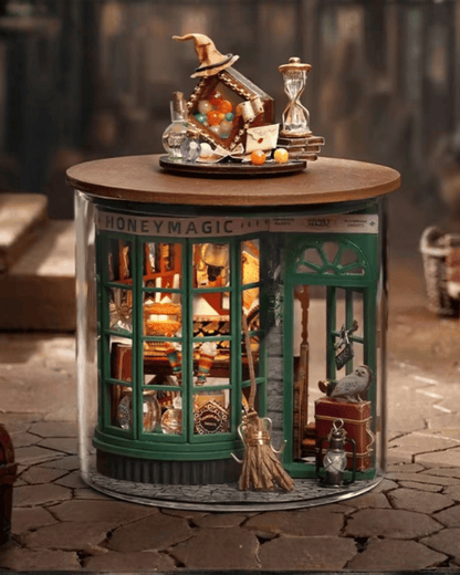 Book Nook Honey Magic Shop (Édition sous cloche)