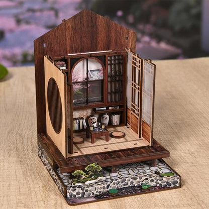 Book Nook Moss-Lantern Harmony Garden (Japanese Garden)
