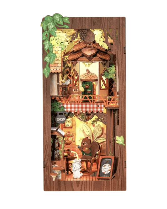 Book Nook Squirrel Collector (with squirrel) - 204 pieces