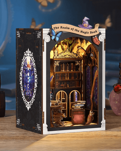 Book Nook The Realm of the Magic Book - 133 pieces