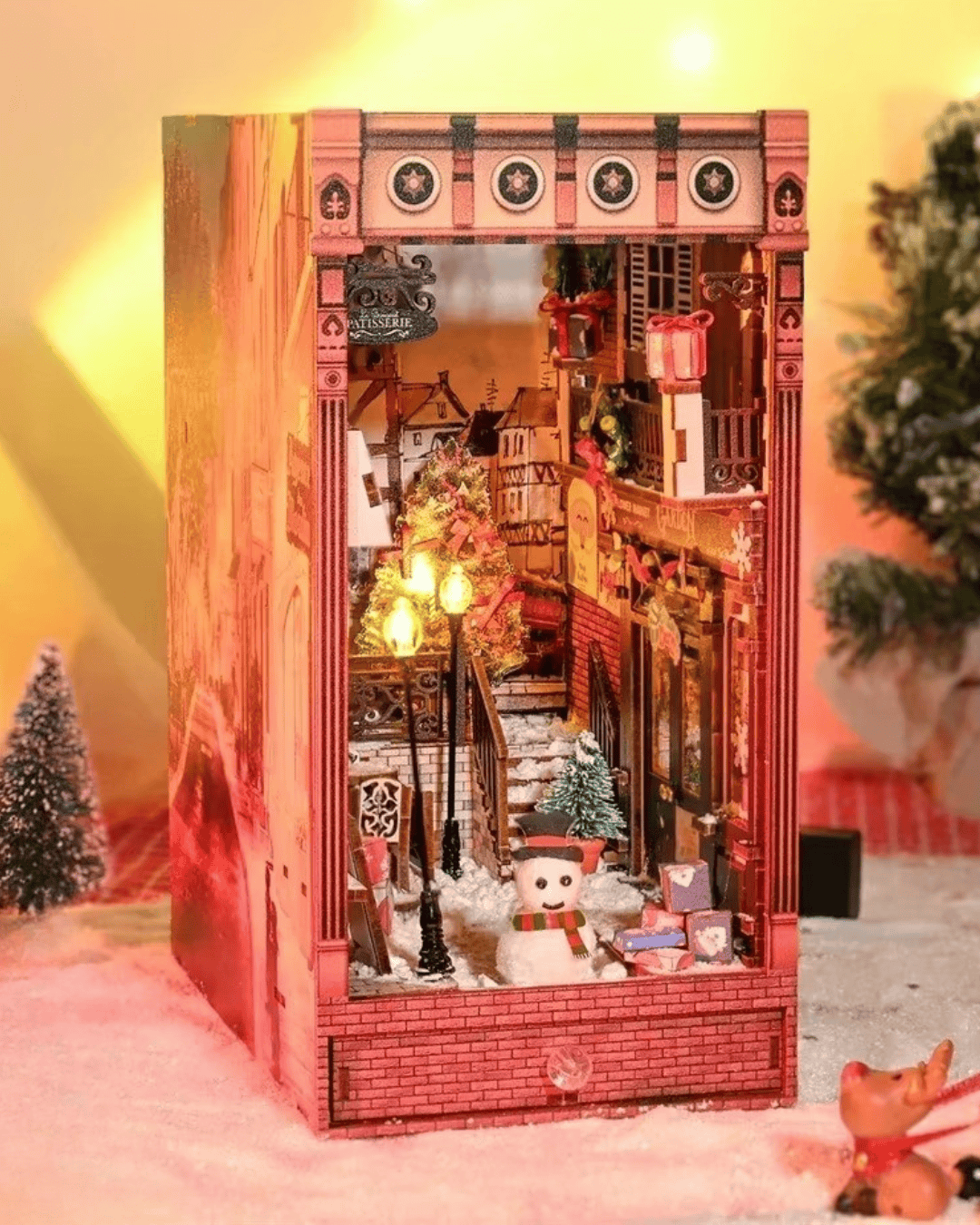 Bustling Street Scene Book Nook - Snowy Christmas Street