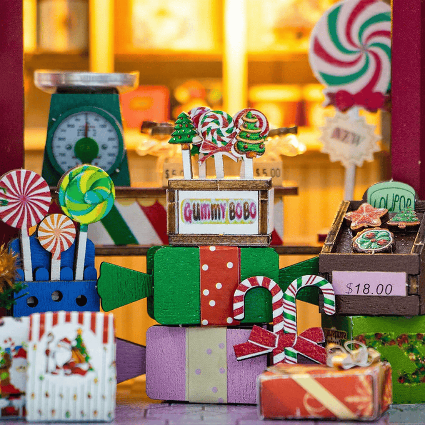 Candy House Miniature House - Christmas Shop | 213 pcs
