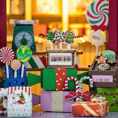 Candy House Miniature House - Christmas Shop | 213 pcs
