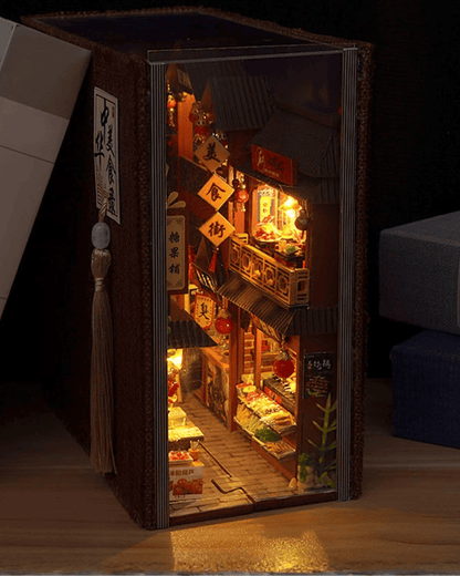 Chinese Food Street Book Nook - 247 Pieces