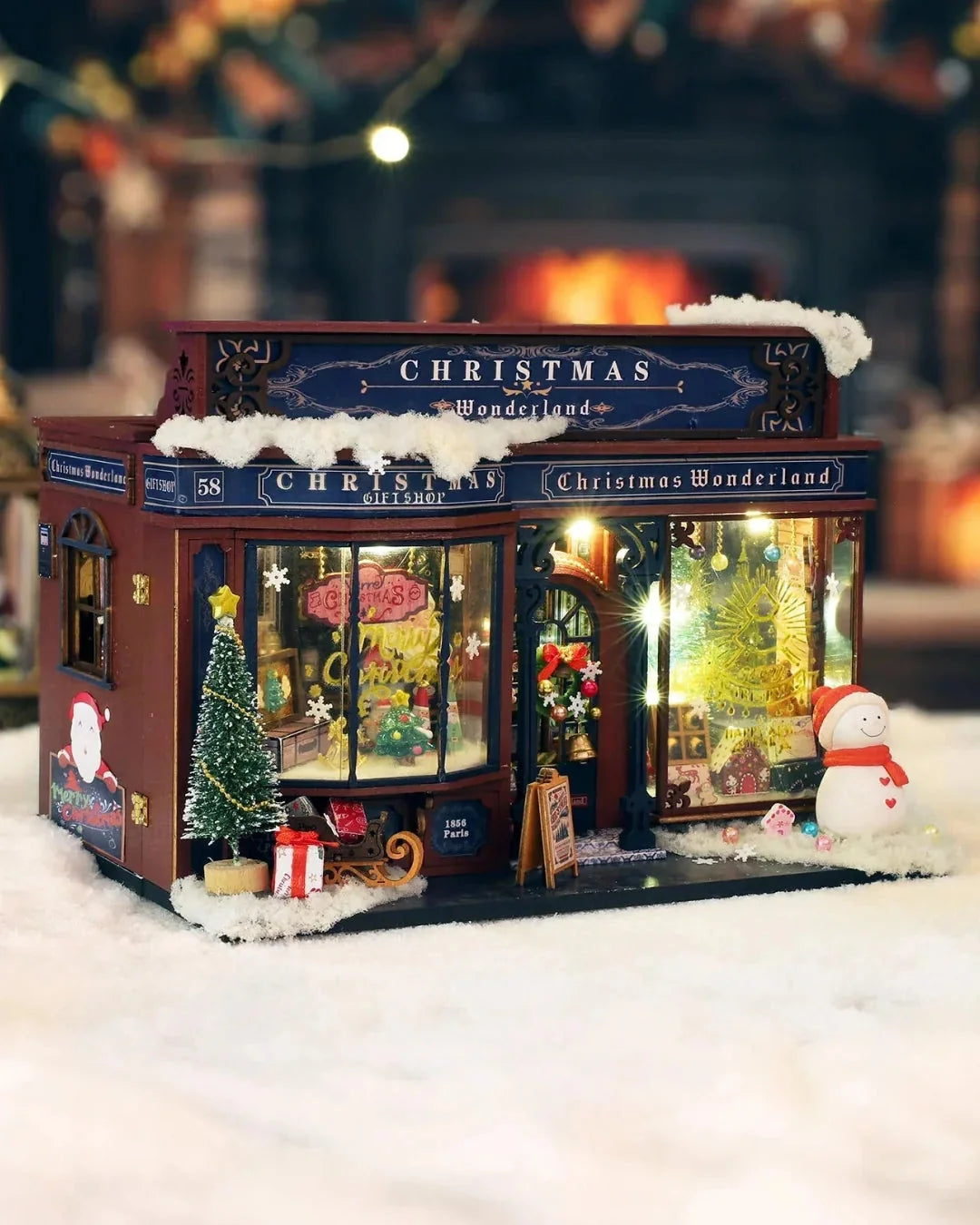 Christmas Wonderland Book Nook - side view