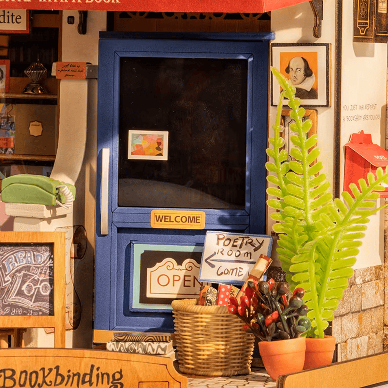 Corner Bookstore Miniature House - Easy, 108 Pieces