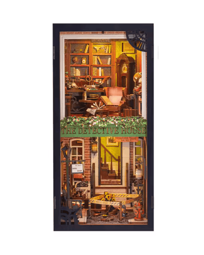 Sherlock Holmes House in Book Nook Kit