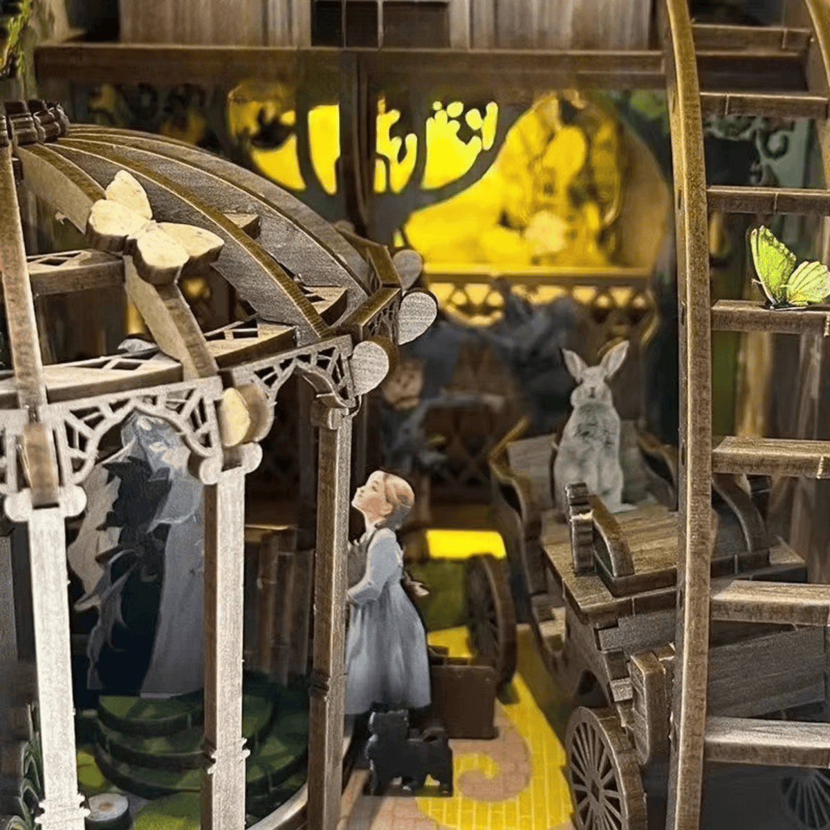 Dorothy's Journey Book Nook - archway