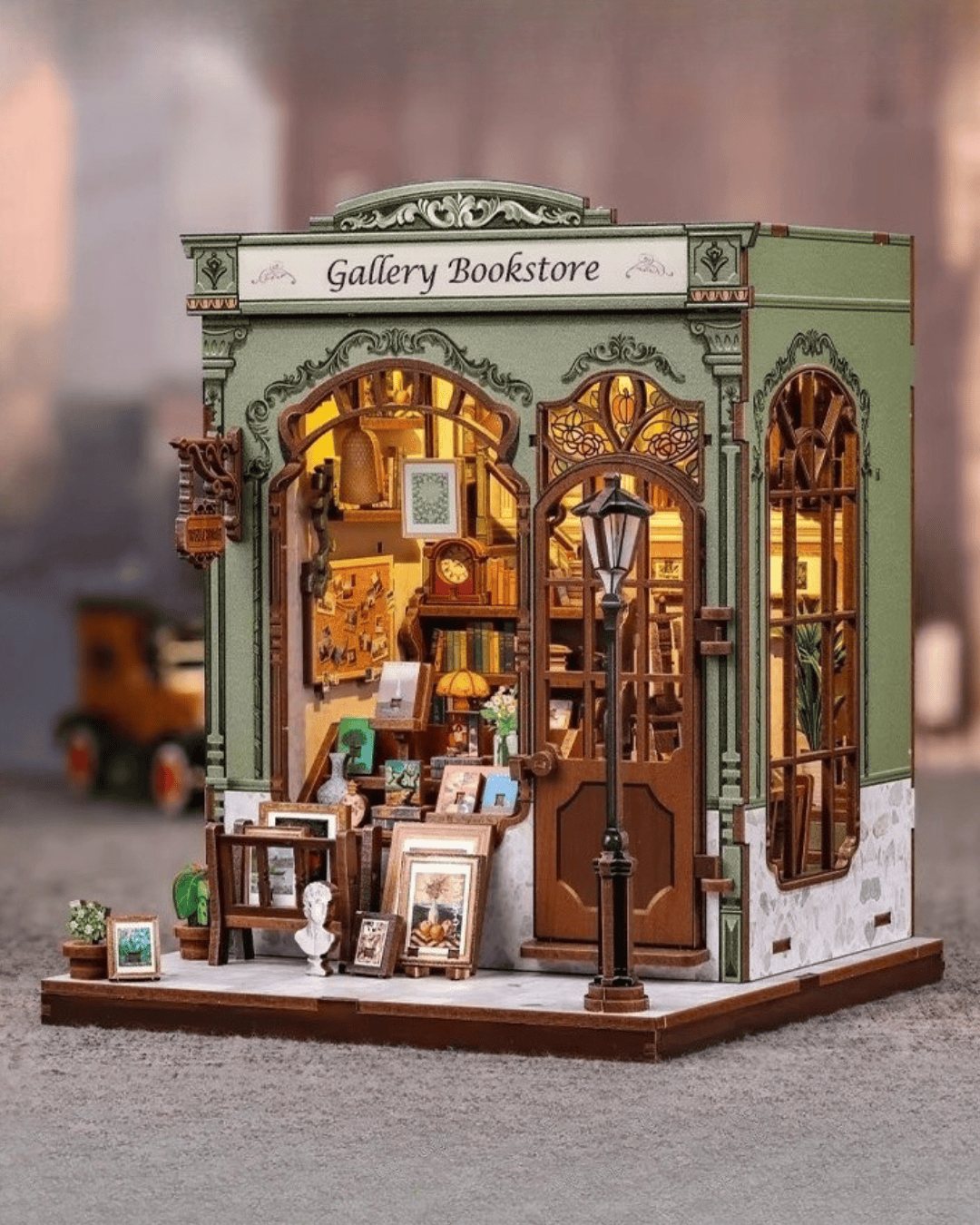 Gallery Bookstore Miniature House - 246 pcs
