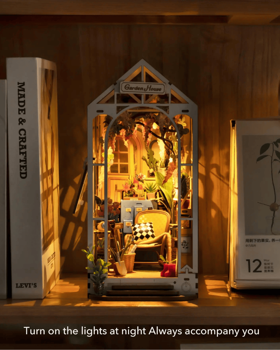 Garden Greenhouse - Dollhouse Book Nook Kit