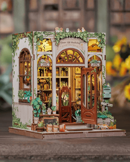 Green Life Bookshop Minaiture Dollhouse Kit
