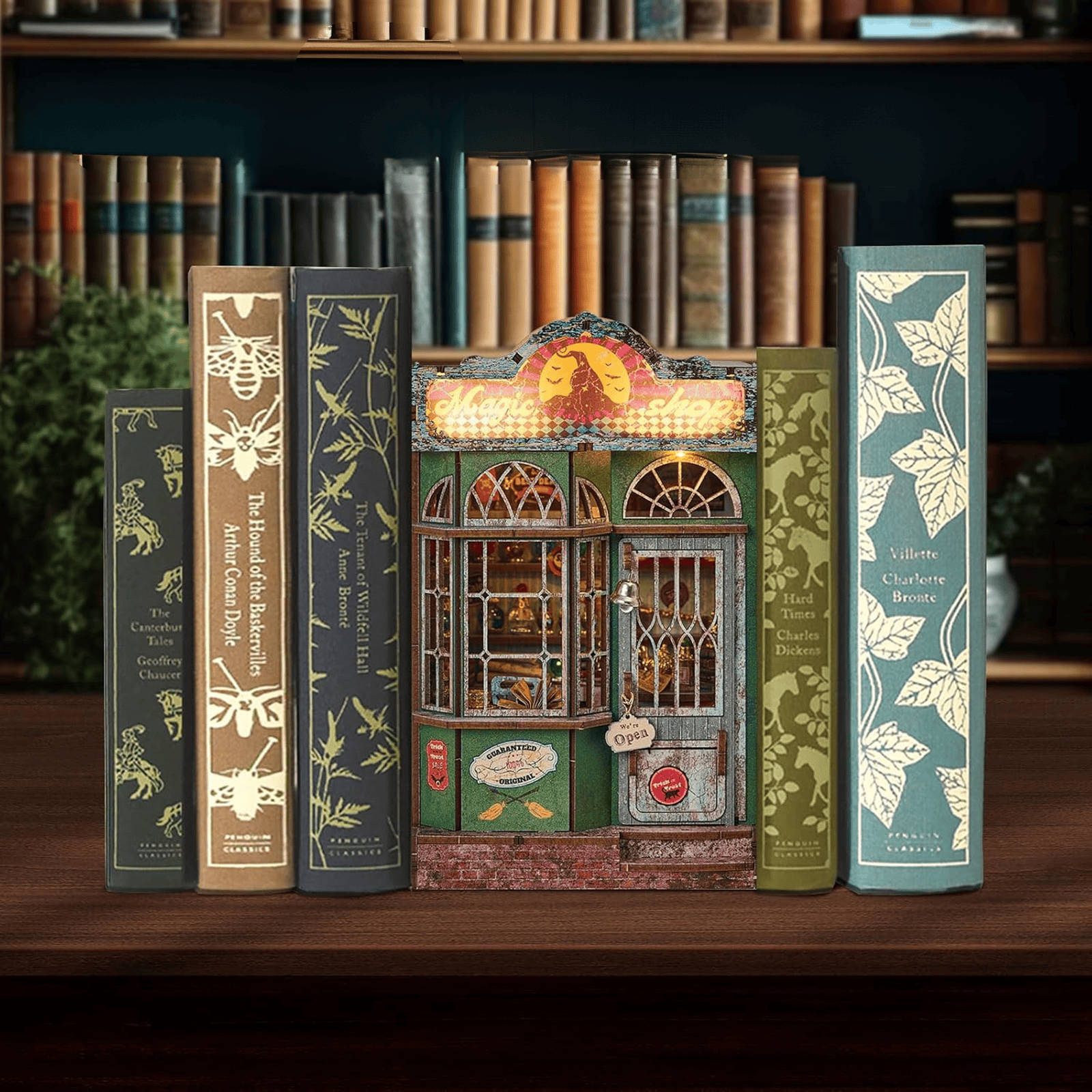 Green Magic Shop Miniature House - Potion Shop, 322 pcs