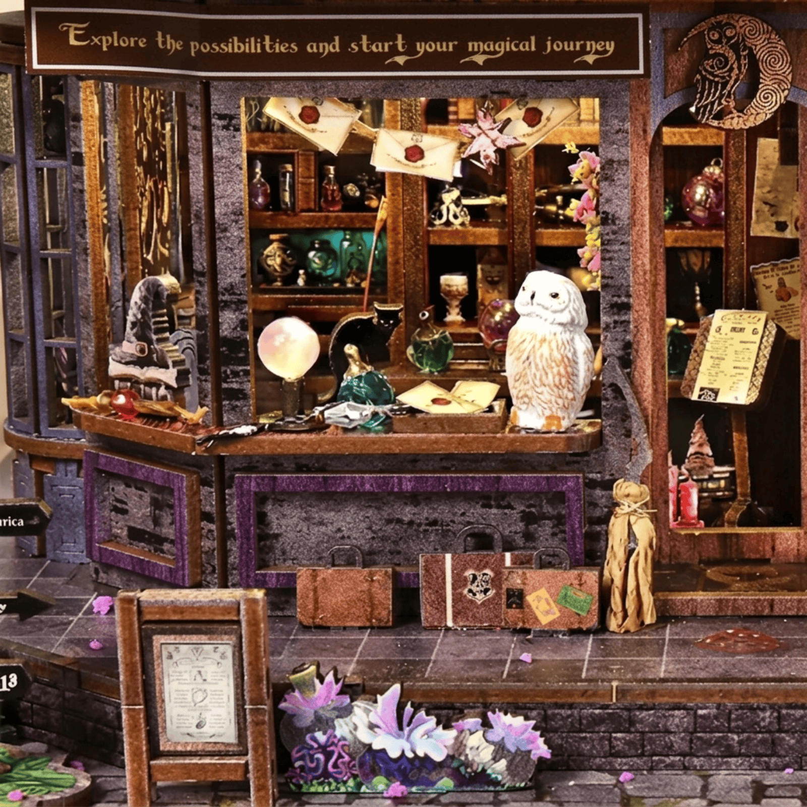 Magic Castle Witch's Lair Miniature House - 185 pcs