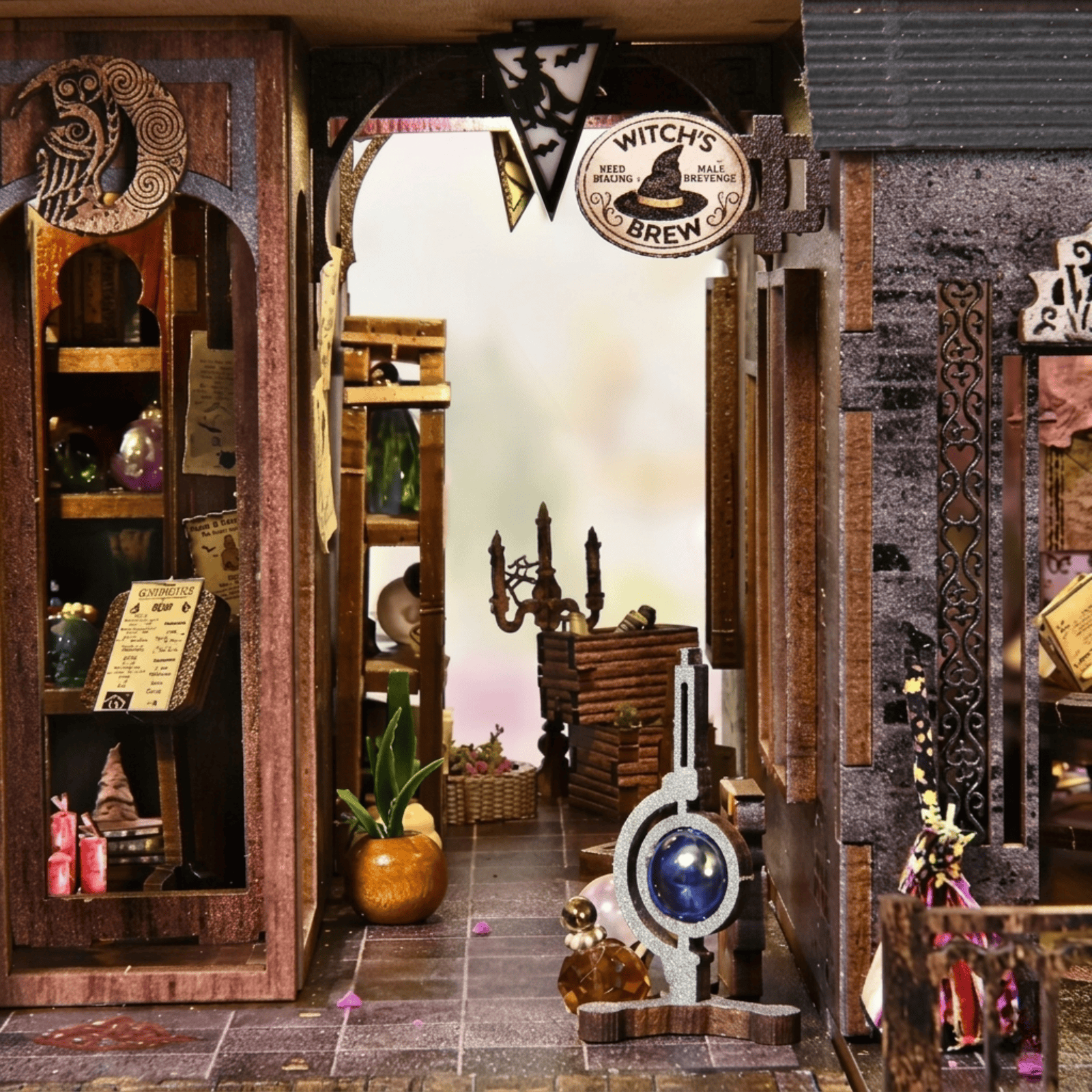 Magic Castle Witch's Lair Miniature House - 185 pcs