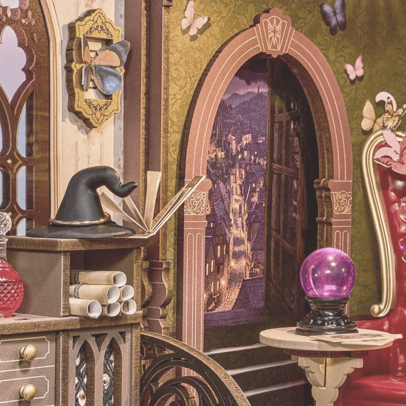 Magic Fantasy Corner Book Nook - Witch Den | 185 pcs