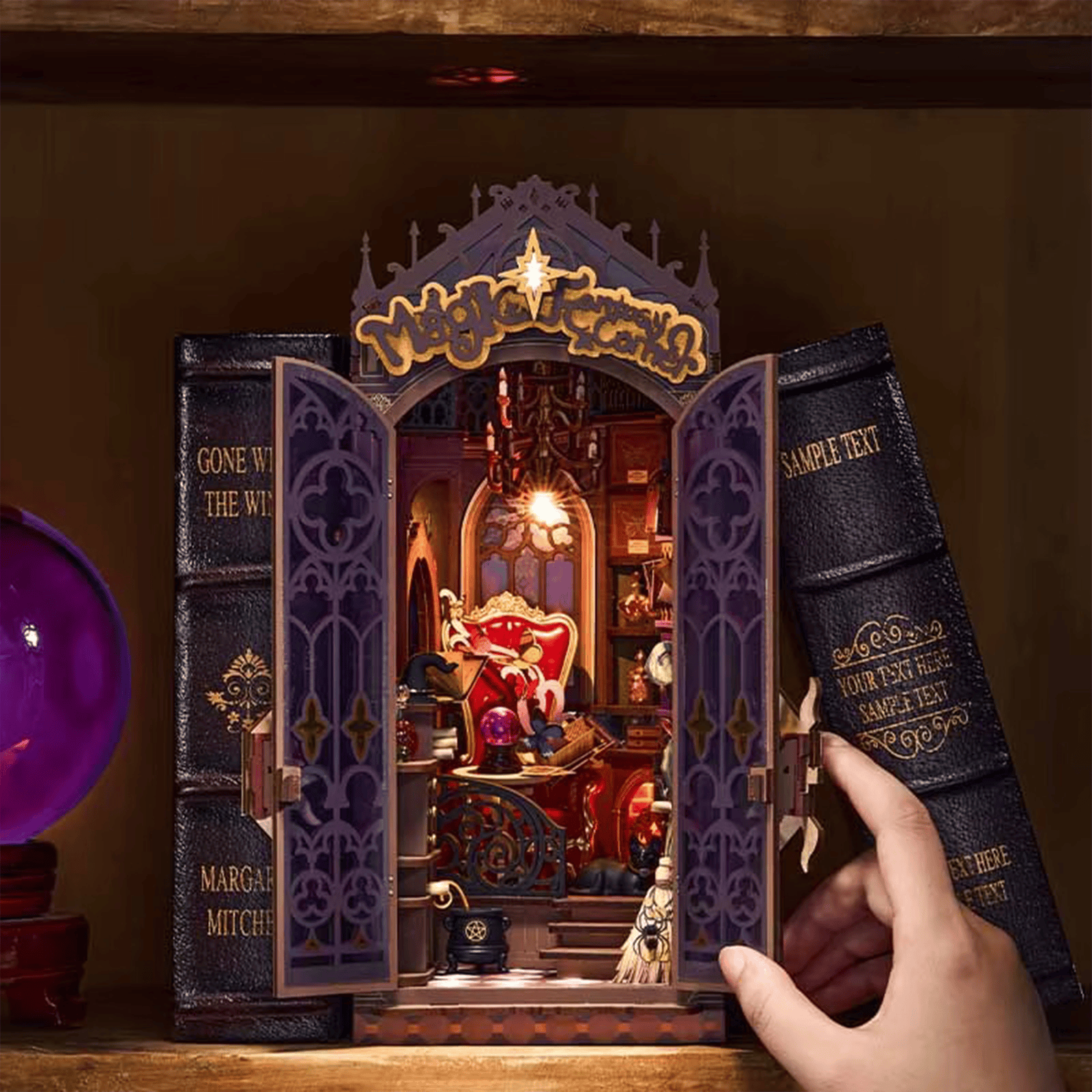Magic Fantasy Corner Book Nook - Witch Den | 185 pcs