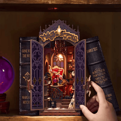 Magic Fantasy Corner Book Nook - Witch Den | 185 pcs