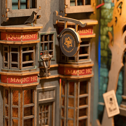 Magic House Book Nook - Magic Alley, 216 pcs