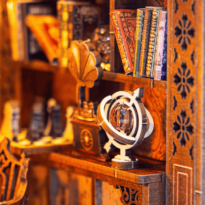 Magical Library Book Nook - 255 Pieces