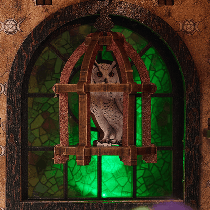 Mystic Theurge's Hut Book Nook - Witch Hut | 240 pcs