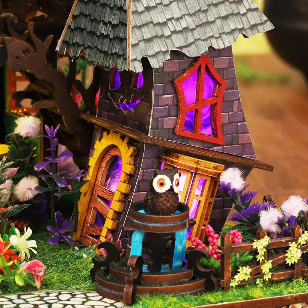 Strange Castle Book Nook - owl in the fountain