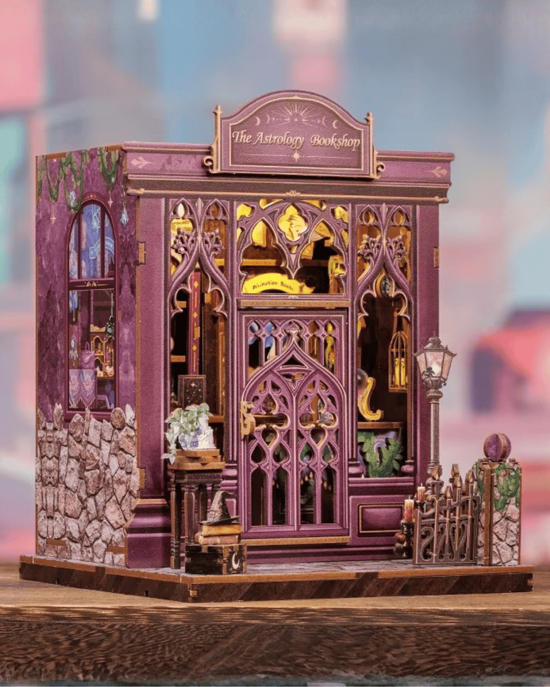 The Astrology Bookshop Book Nook (with LED) - 155 pcs