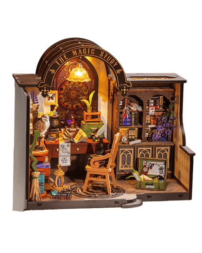 The Magic Study Miniature House - front view