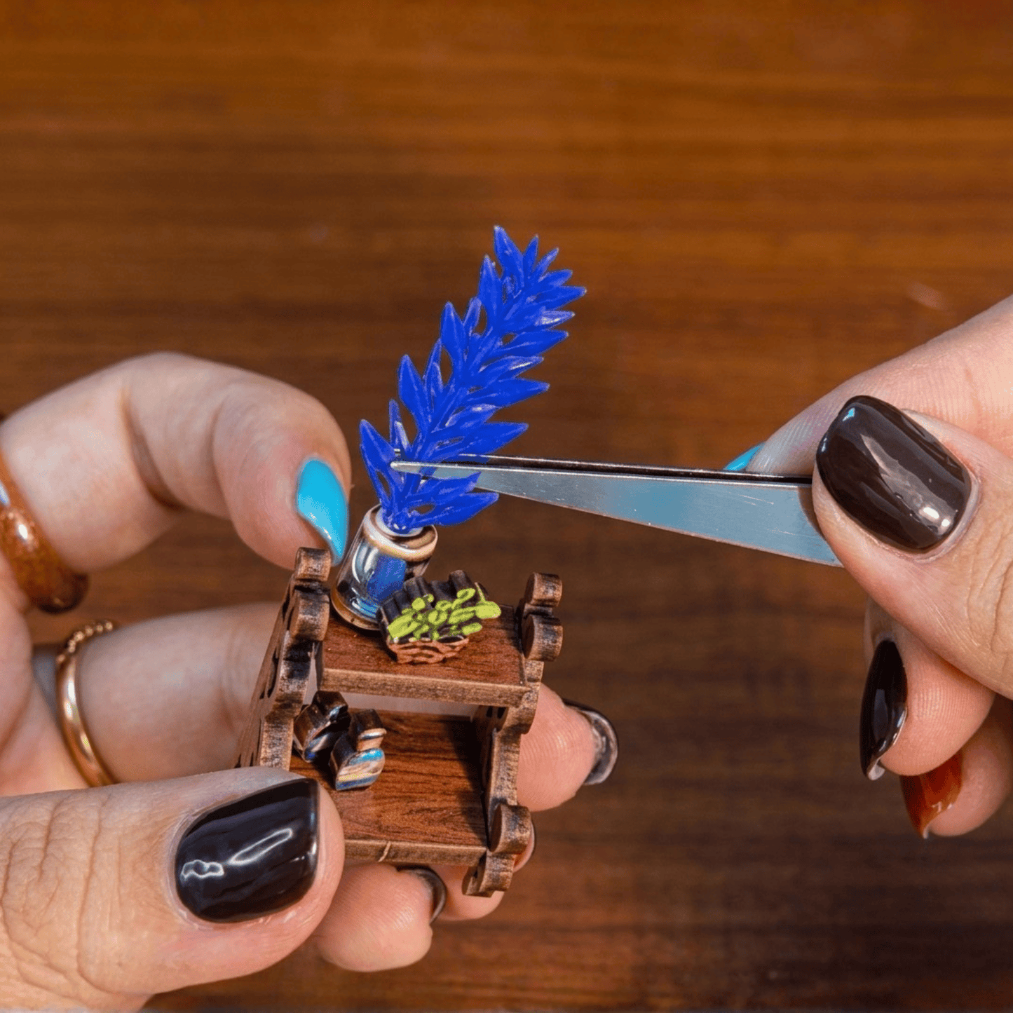 Time Magic Club Miniature House - Magic Clock | 365 pcs