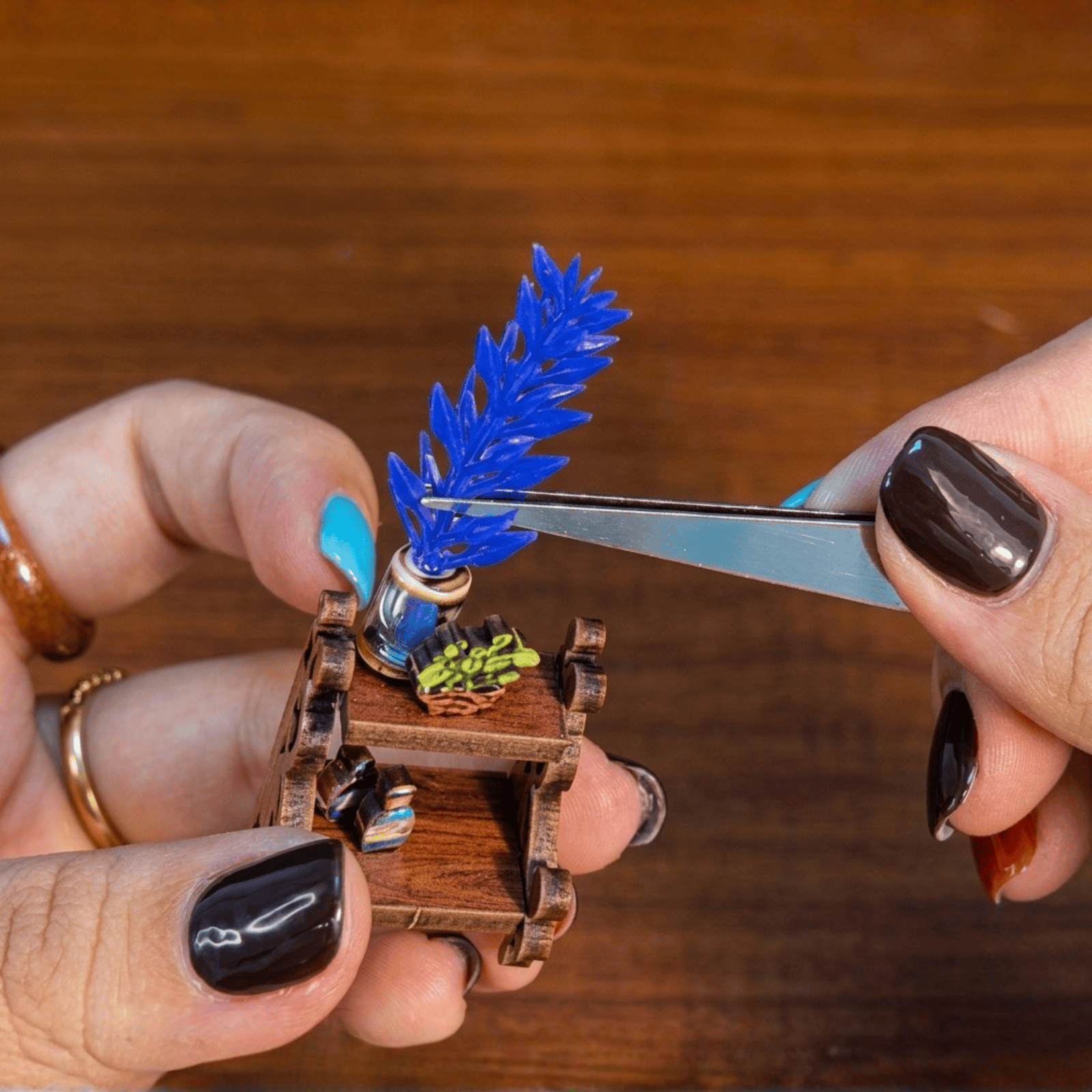 Time Magic Club Miniature House - Magic Clock | 365 pcs