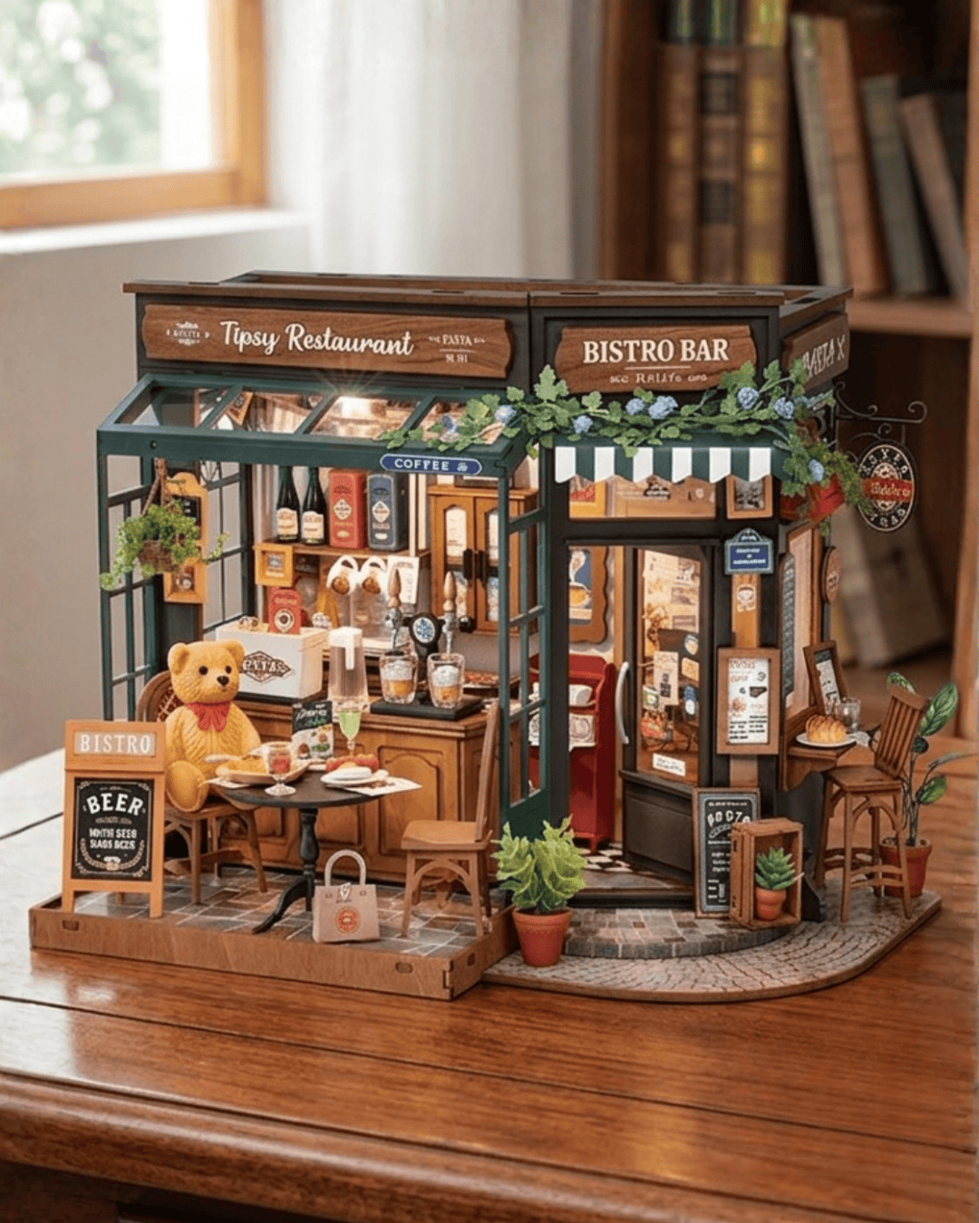 Tipsy Restaurant Miniature House - Corner Bistro | 297 pcs