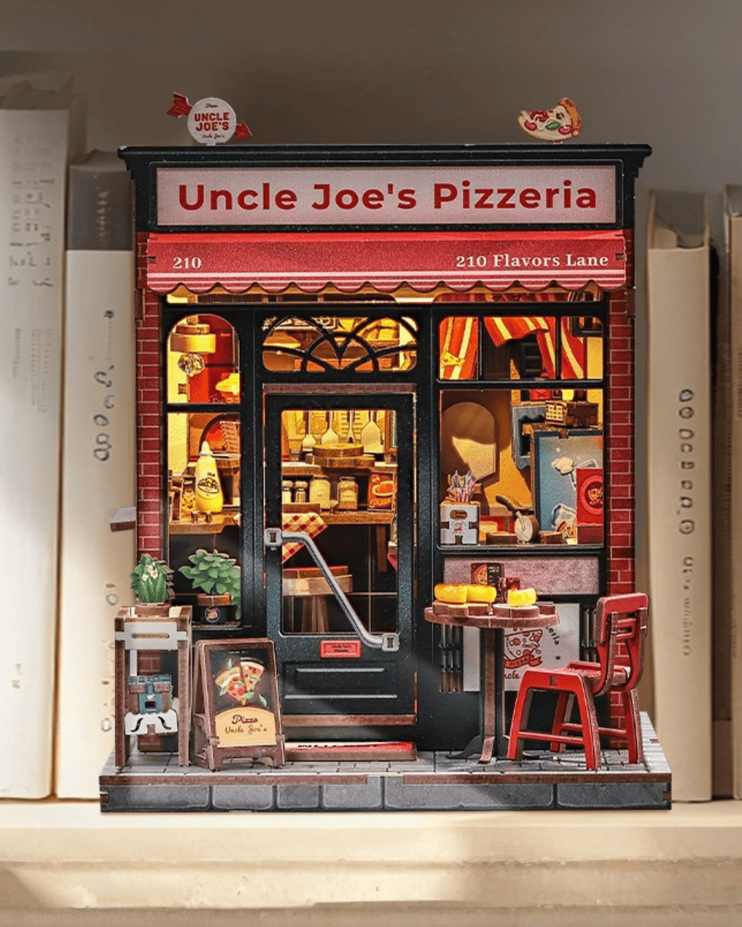New York Pizzeria in a Miniature House Kit