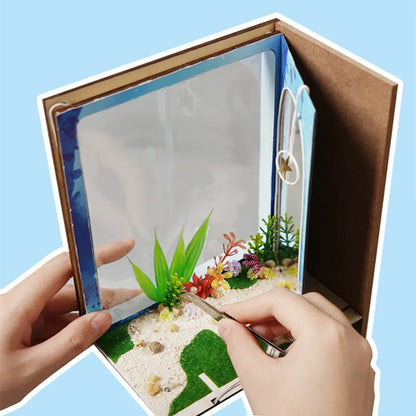 Underwater World Book Nook (with Blue LED & Train)