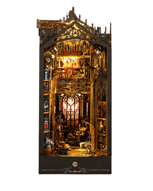 William Castle Book Nook - front view